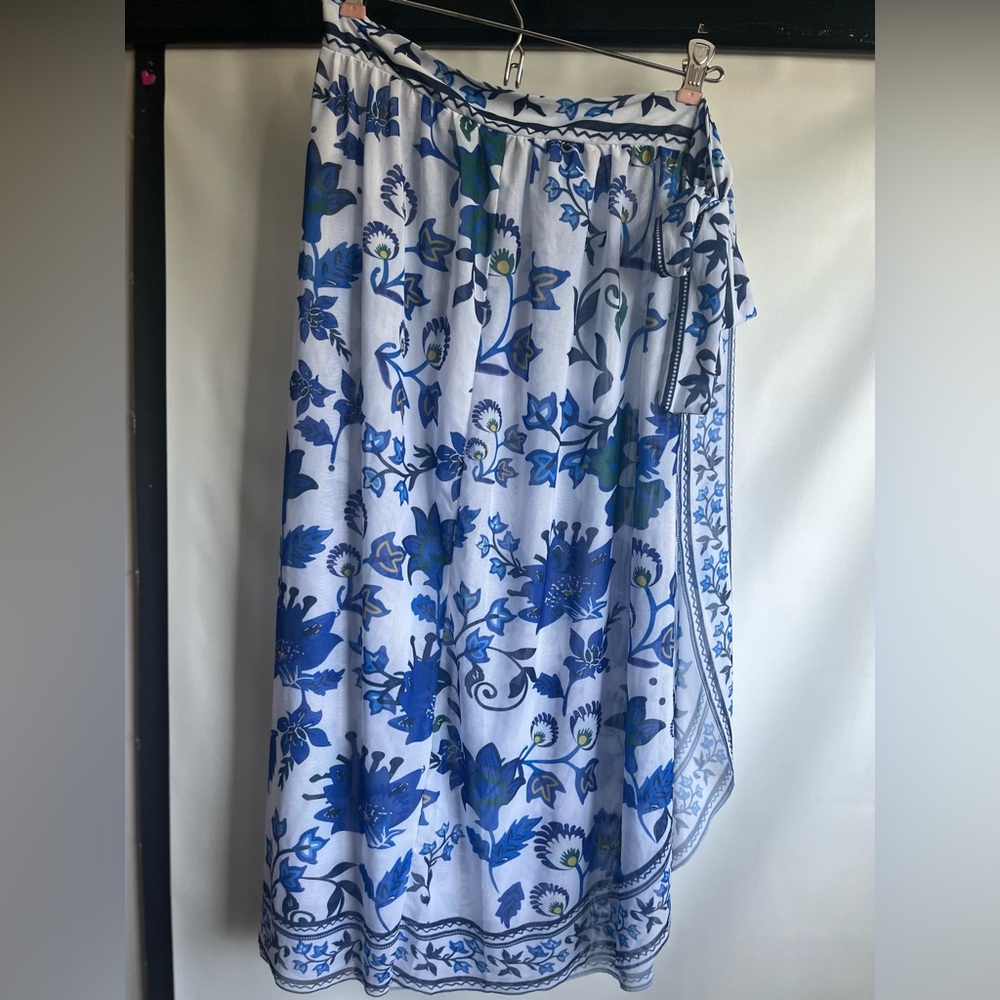 Blue Floral Wrap sarong XL